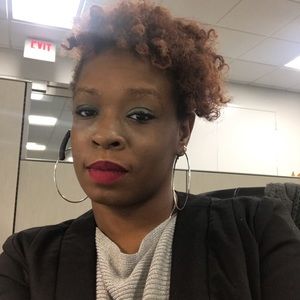 Meet your Posher, Tracey